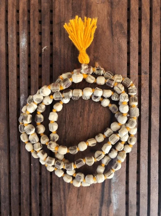 Discover the Benefits of Natural Tulsi Mala: A Spiritual Journey