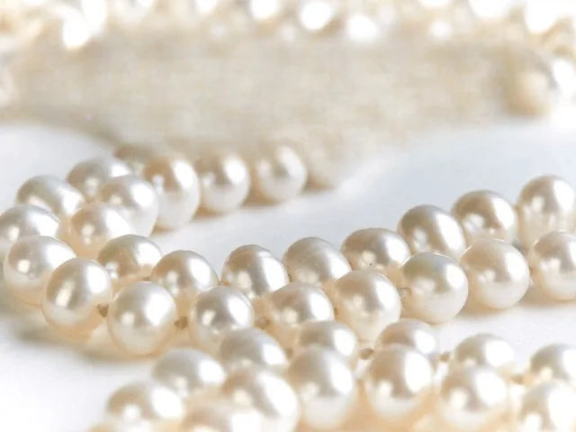 Discover the Elegance of Pearl Mala